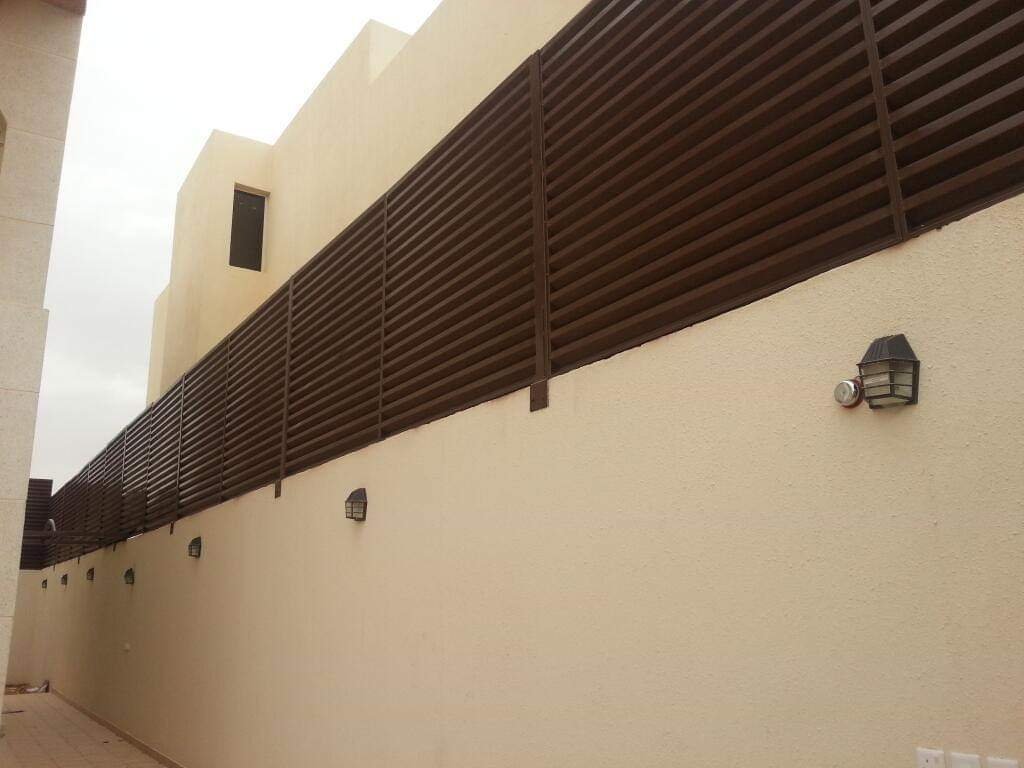 تركيب سواتر حديد شرائح في جازان بسعر رخيص.